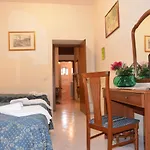 Amoromaonline Bed & Breakfast Rom