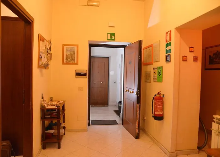 Amoromaonline Oda ve Kahvaltı 5*
